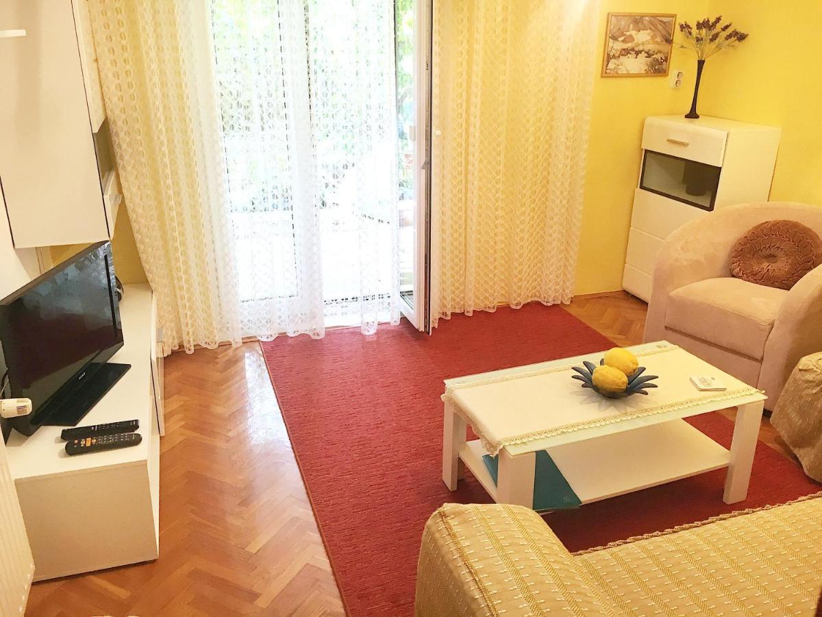 Villa Millefiori - Apartments Mali Lošinj Dış mekan fotoğraf