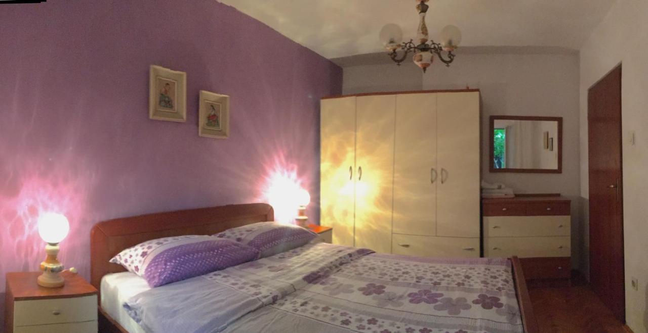 Villa Millefiori - Apartments Mali Lošinj Dış mekan fotoğraf
