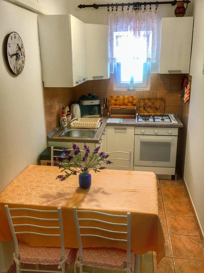 Villa Millefiori - Apartments Mali Lošinj Dış mekan fotoğraf
