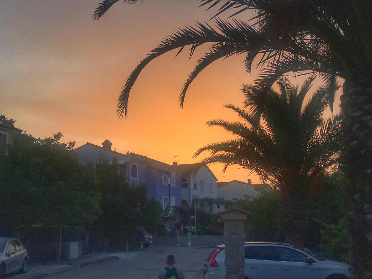 Villa Millefiori - Apartments Mali Lošinj Dış mekan fotoğraf