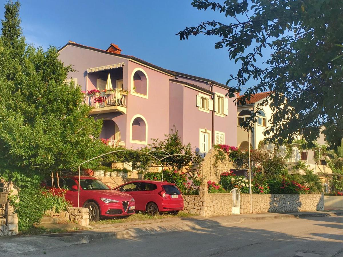 Villa Millefiori - Apartments Mali Lošinj Dış mekan fotoğraf